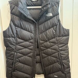 The North Face Women's Black Puffer Vest